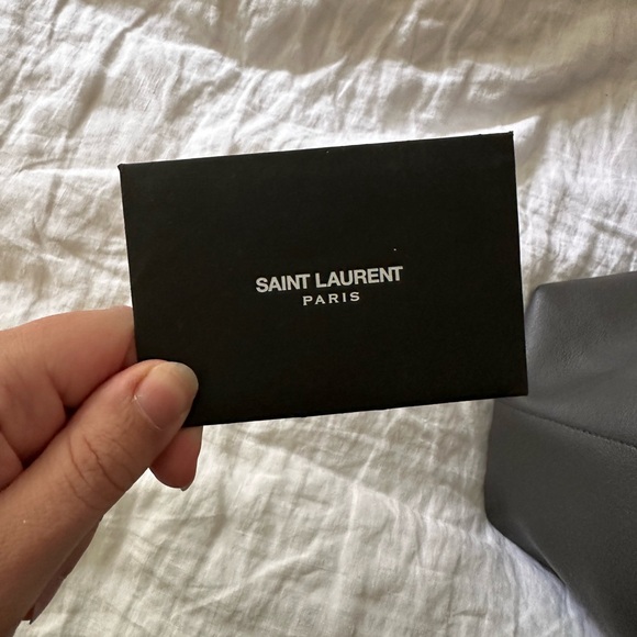 Saint Laurent (YSL) East-West Shopping Bag Tote in Smooth Leather Grey Asphalt - Picture 5 of 11